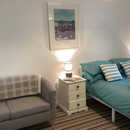 Bluebirds Apartment Padstow